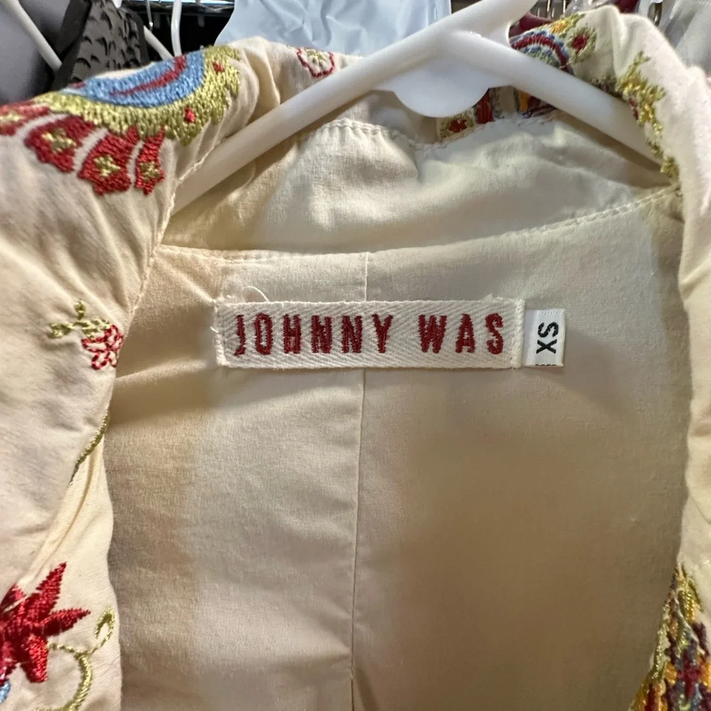 Johnny Was Women's Floral Embroidered Trench Coat - Picture 4 of 5